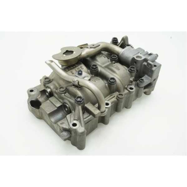 Pompe à huile pour VOLKSWAGEN Passat (B6) 2.0 TDI 140 CV - 03G103537B / 03L103537